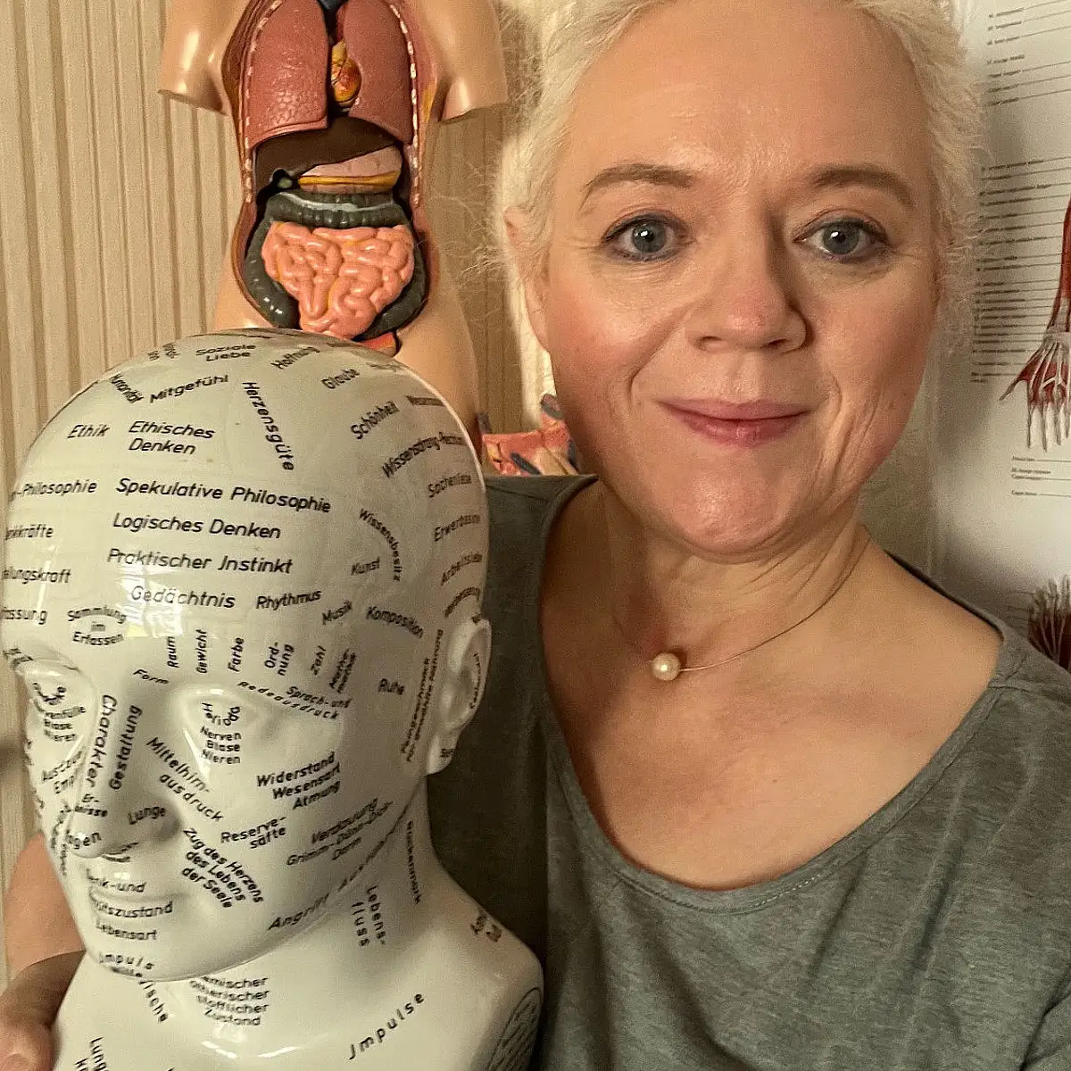 TAMENA Therapeutin bei der Arbeit